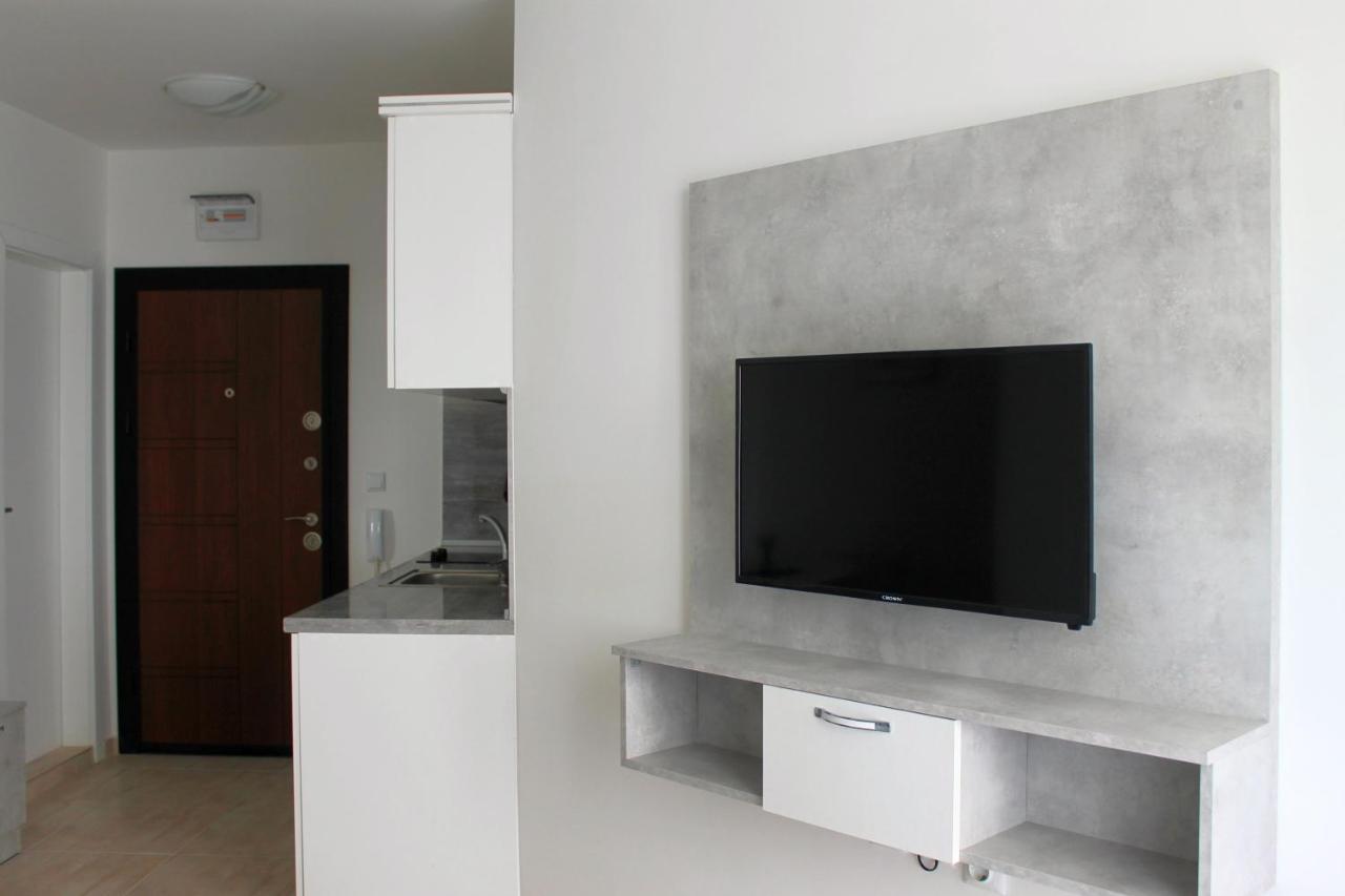 Horizon Katrina Apartments - Sea Line & Beach Access Sveti Vlas Dış mekan fotoğraf