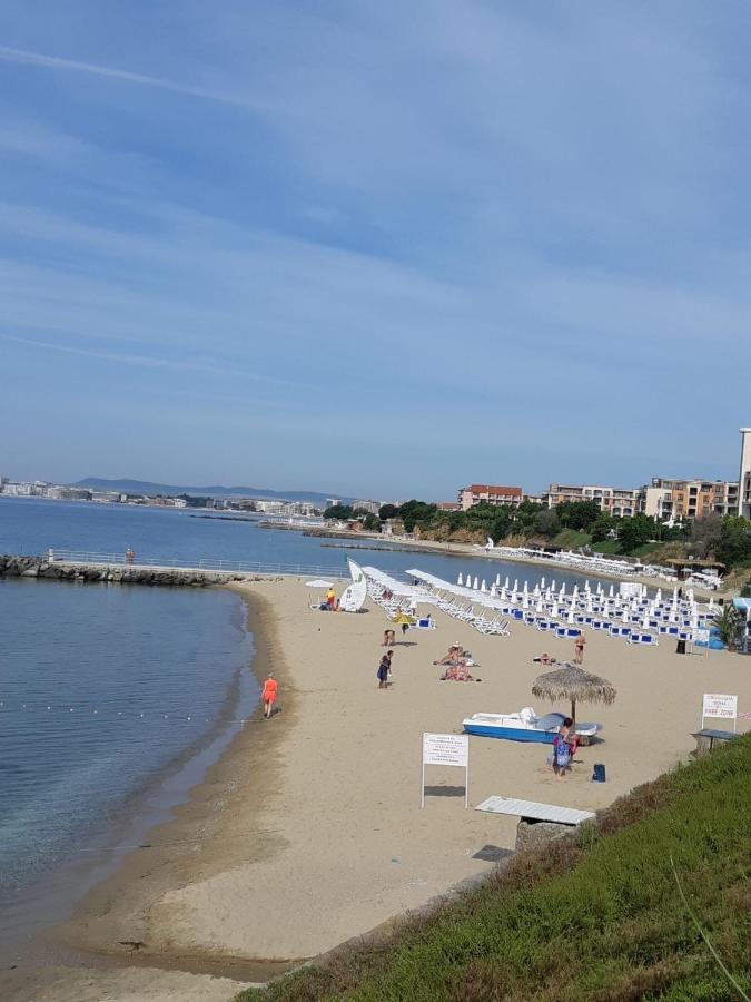 Horizon Katrina Apartments - Sea Line & Beach Access Sveti Vlas Dış mekan fotoğraf